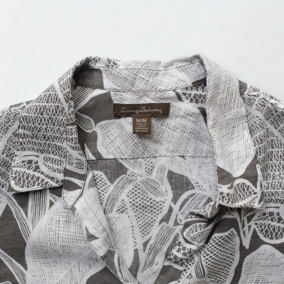 Tommy Bahama Gray & White Garden Patterned 100% Linen Button Down Shirt - Picture 6 of 6